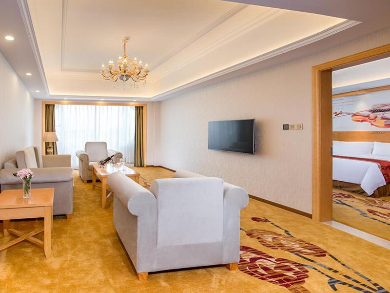Vienna International Hotel Hunan Chenzhou Qingnian Avenue Extérieur photo